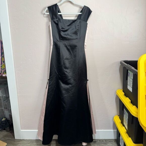 Scott McClintock for Gunne Sax black and pink formal dress - Picture 1 of 10